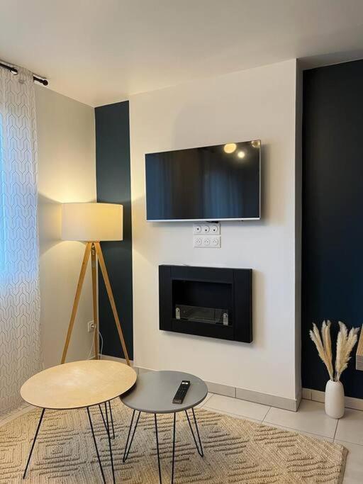 Appartement Petit Cocon En Hyper-Centre à Reims Extérieur photo